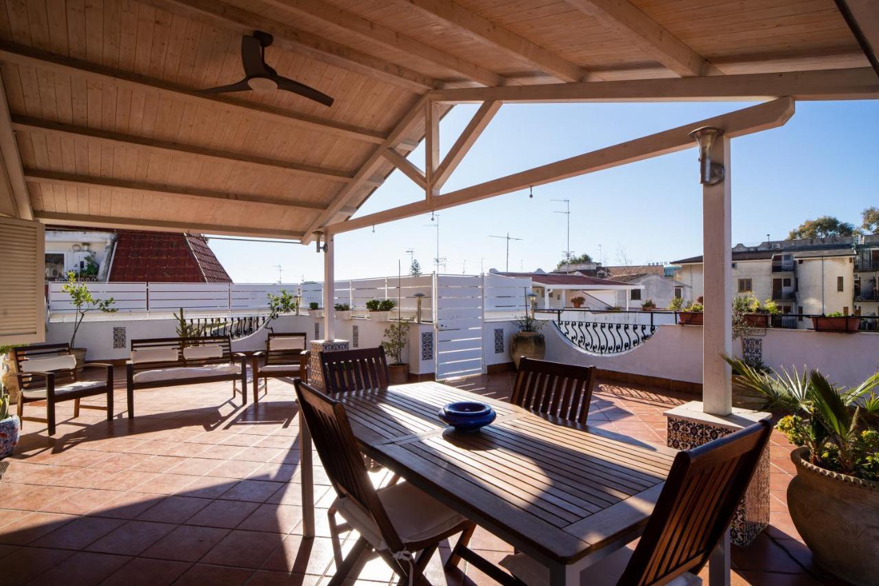 Casa Vacanza Giugio 지아르디니낙소스 외부 사진