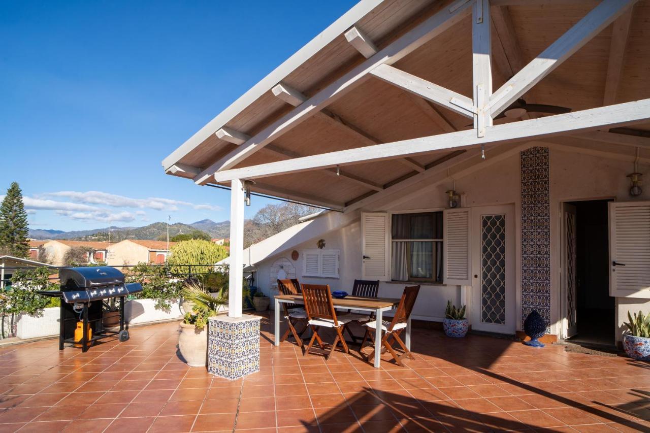 Casa Vacanza Giugio 지아르디니낙소스 외부 사진