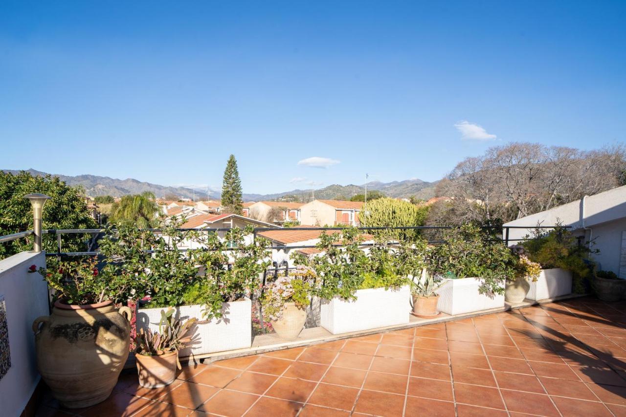 Casa Vacanza Giugio 지아르디니낙소스 외부 사진